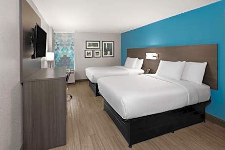 Deluxe Double Room with Two Double Beds