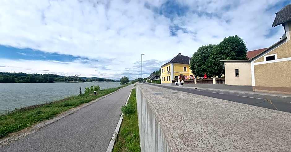Gasthof Weidenauer- Gabi's Café