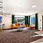 Luxe Suites & Apartments