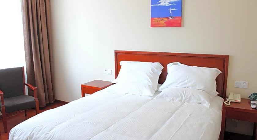GreenTree Inn Nanjing ZhonGYAnGMEn Railway Station Express Hotel