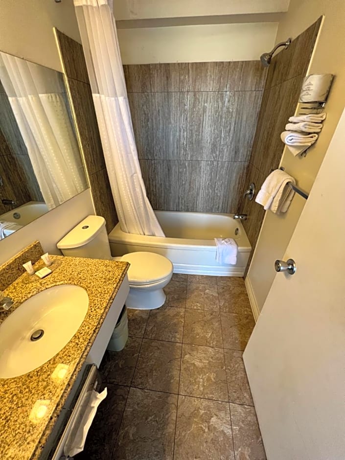 Saskatoon Thriftlodge