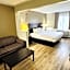 Econo Lodge Inn & Suites Monroe
