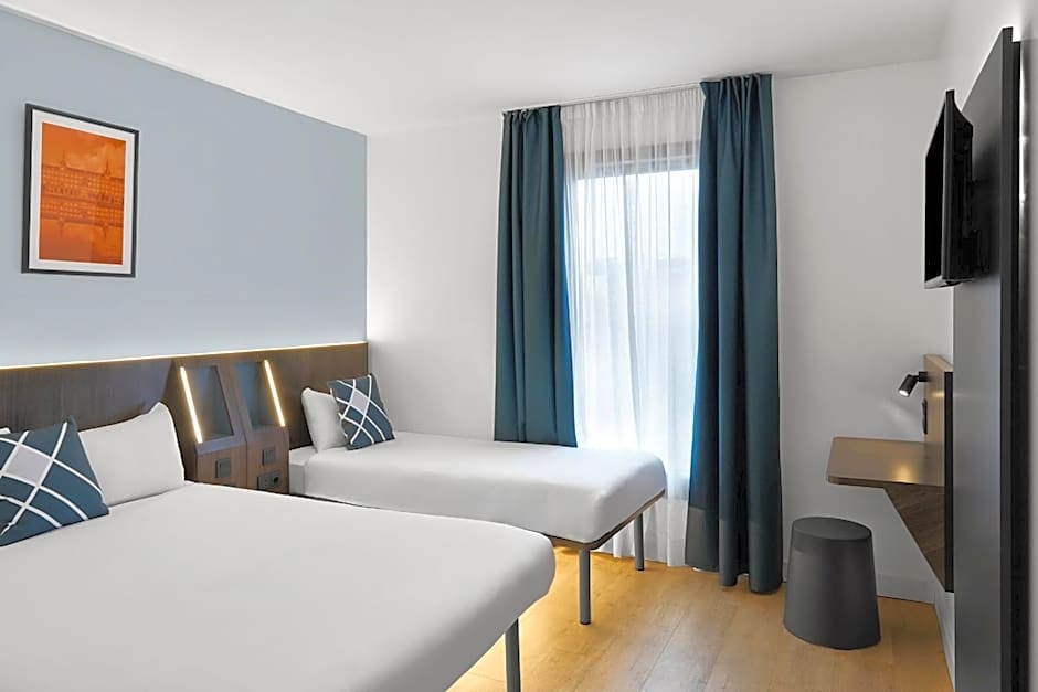 Four Points Flex by Sheraton Madrid Atocha