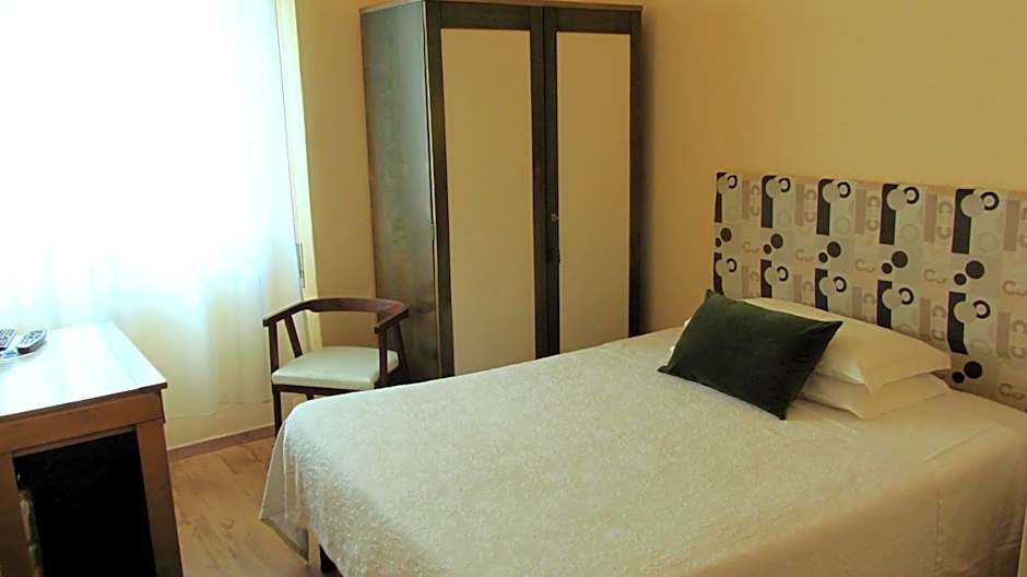 Hotel Ausonia