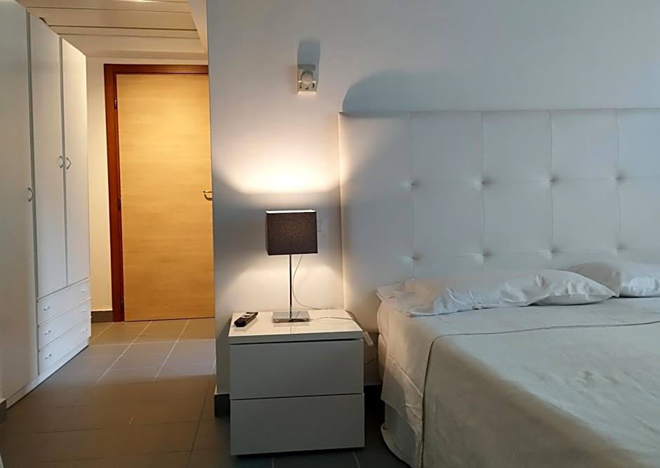 Hotel Desire'