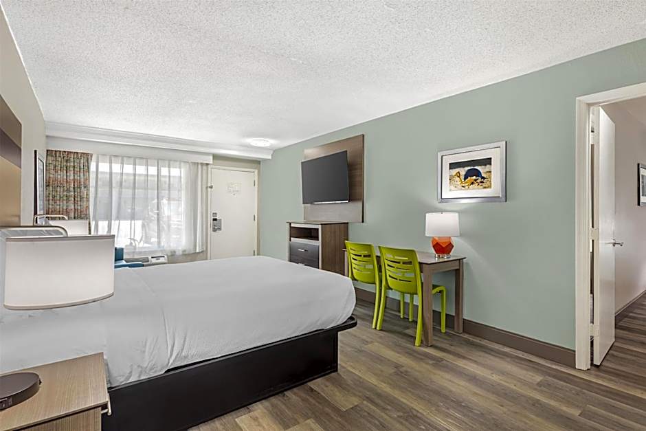 Best Western Plus Chesapeake Bay - Norfolk