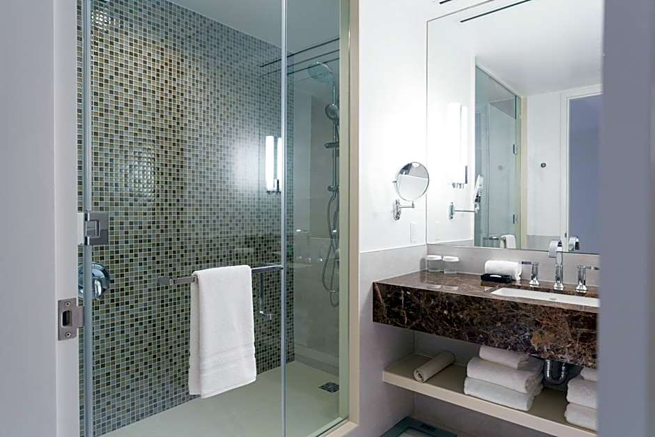 Sutton Place Hotel Toronto