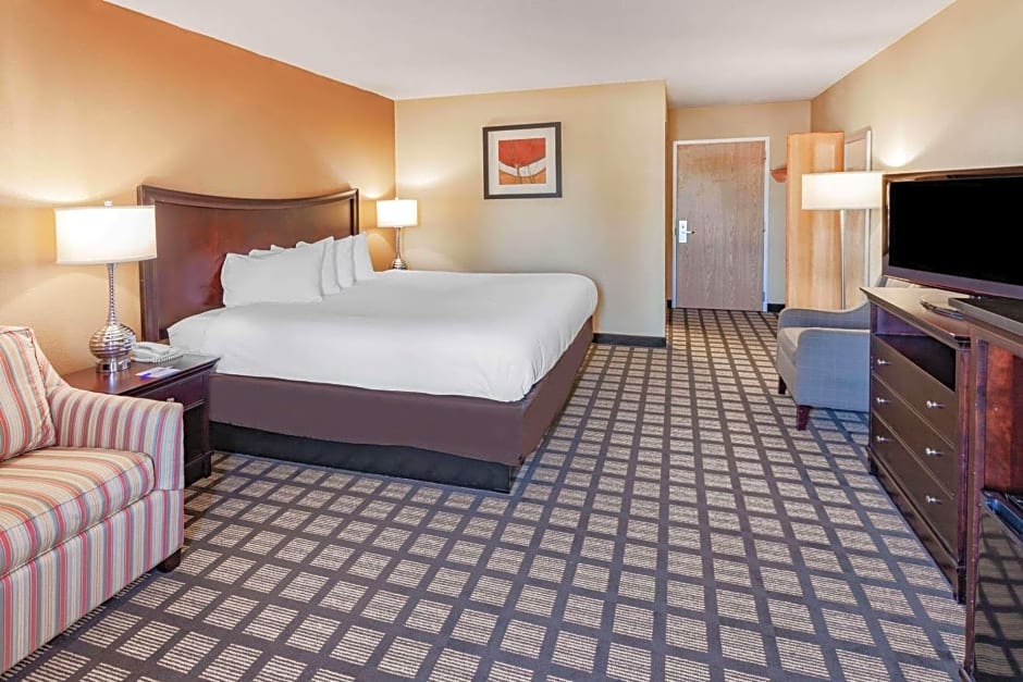 Rodeway Inn Bloomington - Normal near I-55 and University