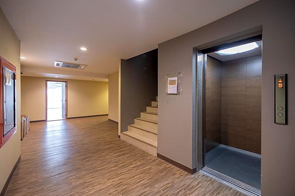 Exoresidence The Heart of China town 