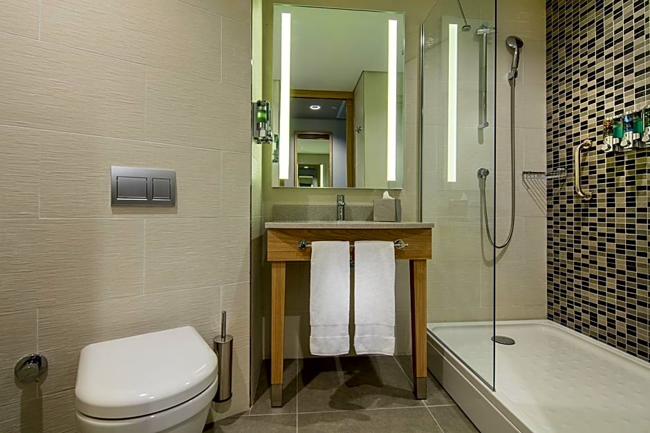 Hampton By Hilton Izmir Aliaga