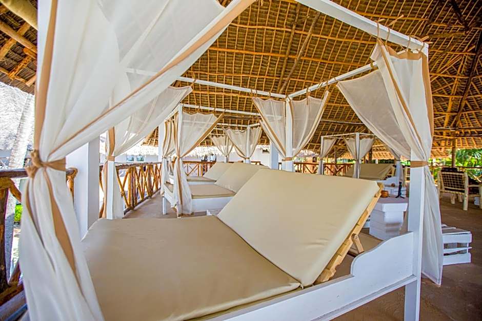 AHG Dream's Bay Beach Hotel - Adults Only