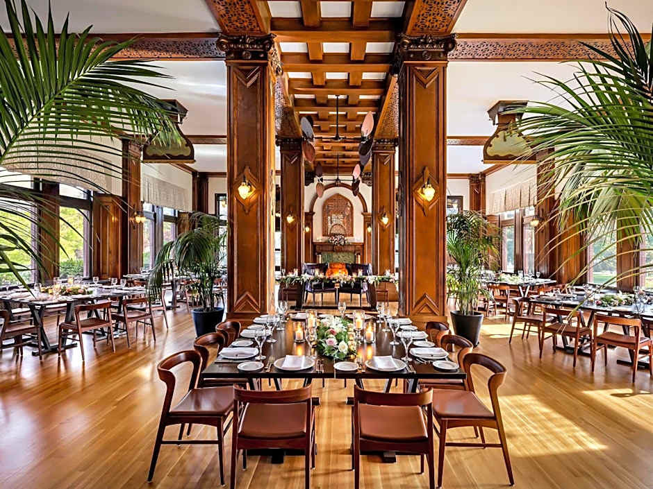 Fairmont Empress Hotel