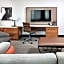 DoubleTree By Hilton Fullerton