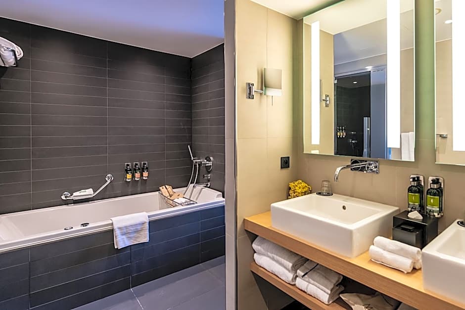 Le Louise Hotel Brussels - MGallery Collection