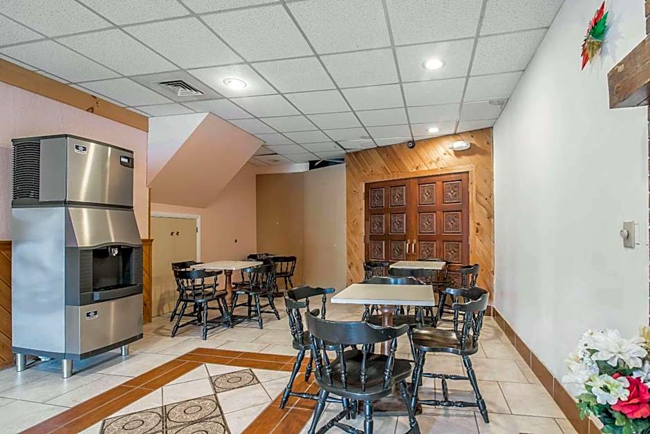 Rodeway Inn - Bellows Falls