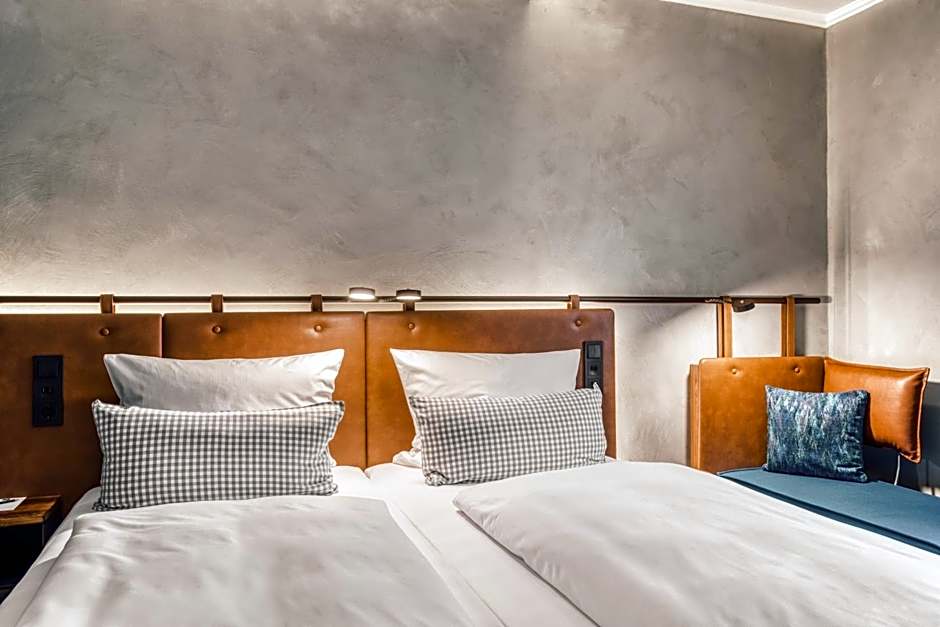 Unsöld's Factory Hotel