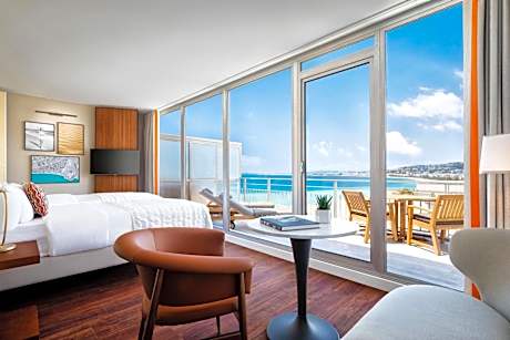 Executive room, Top Floor with City view, Twin Bed