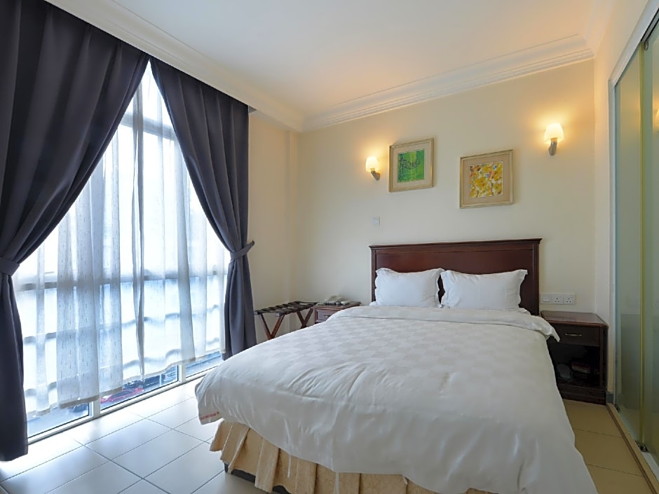 De Galleria Hotel