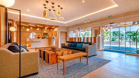 Holiday Inn Resort Nice Port St Laurent By IHG