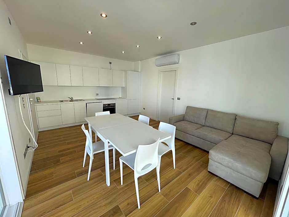 Marina Dream Beach Apartments with Sea View Terrace - Agenzia Cocal