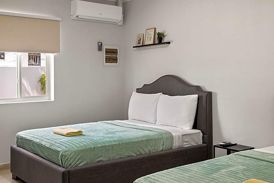Curadise Living