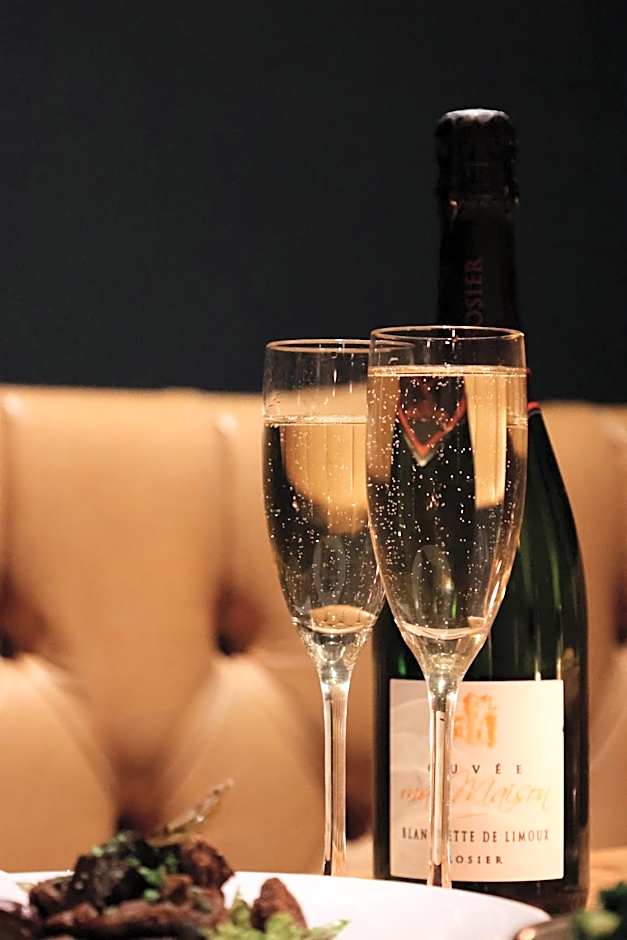 The Porterhouse grill & rooms