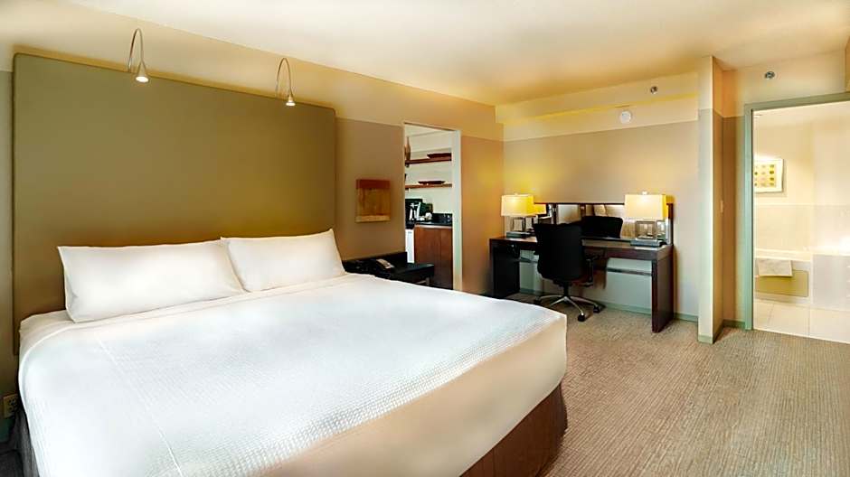 Crowne Plaza - Chicago West Loop By IHG