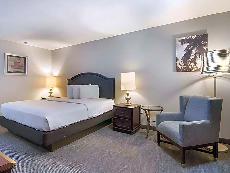 Rodeway Inn Lumberton Central