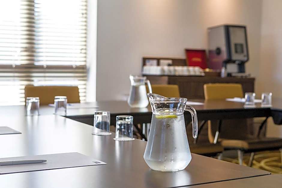 Holiday Inn Express Colchester By IHG