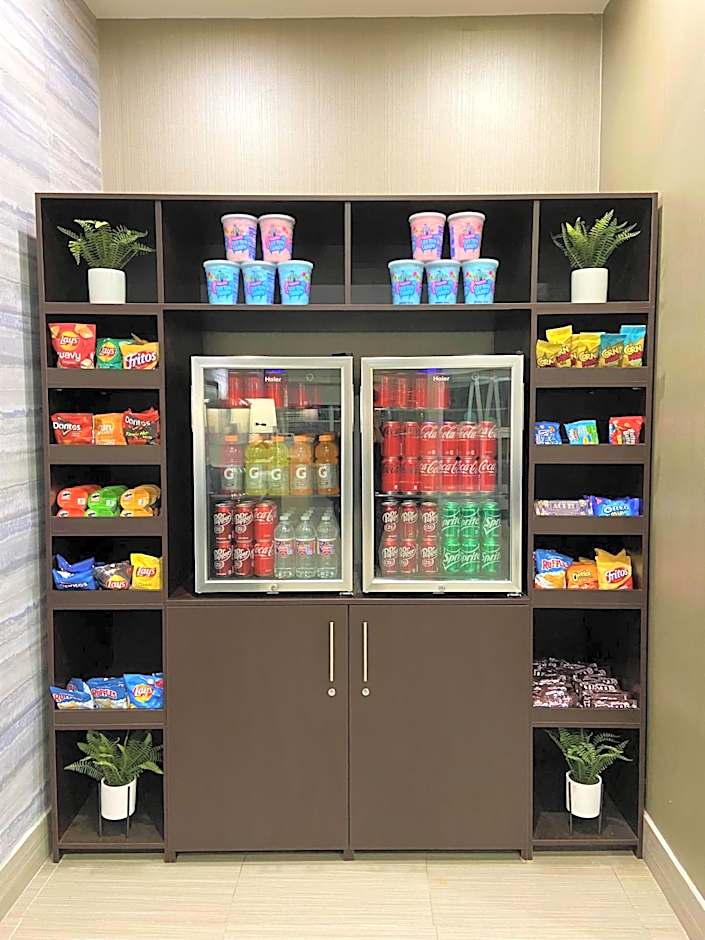 La Quinta Inn & Suites by Wyndham Pharr North McAllen