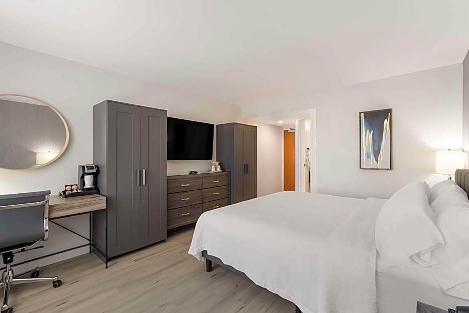 Revival Scottsdale Studios