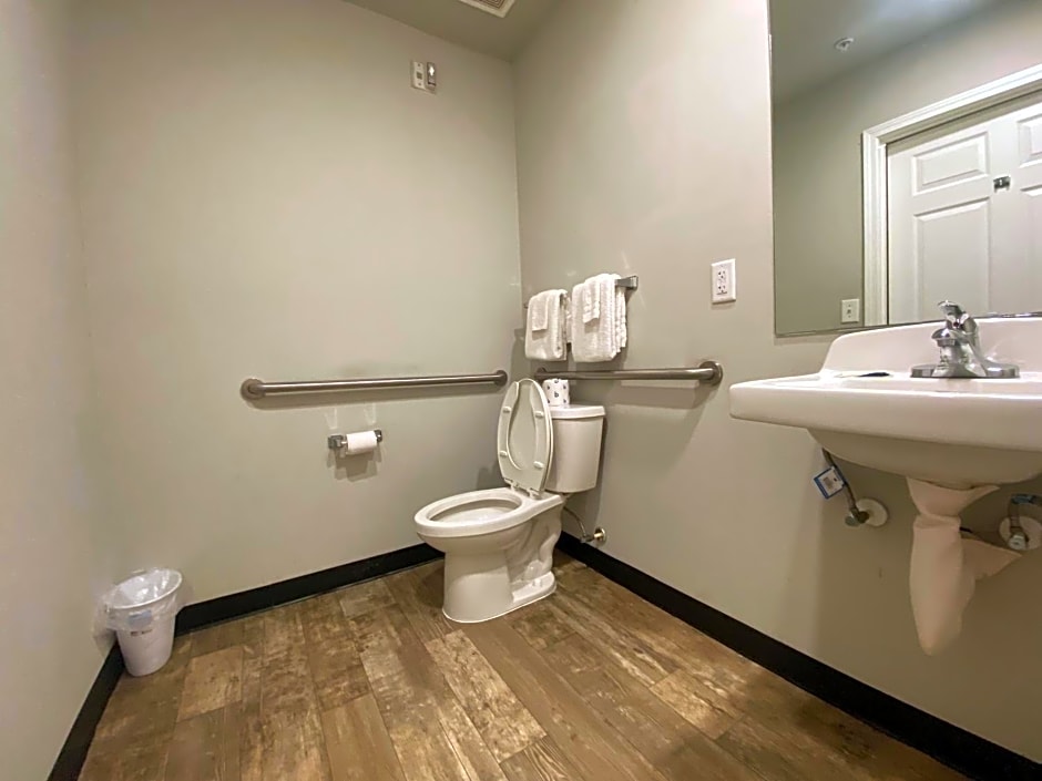 Savannah Suites Atlanta Airport