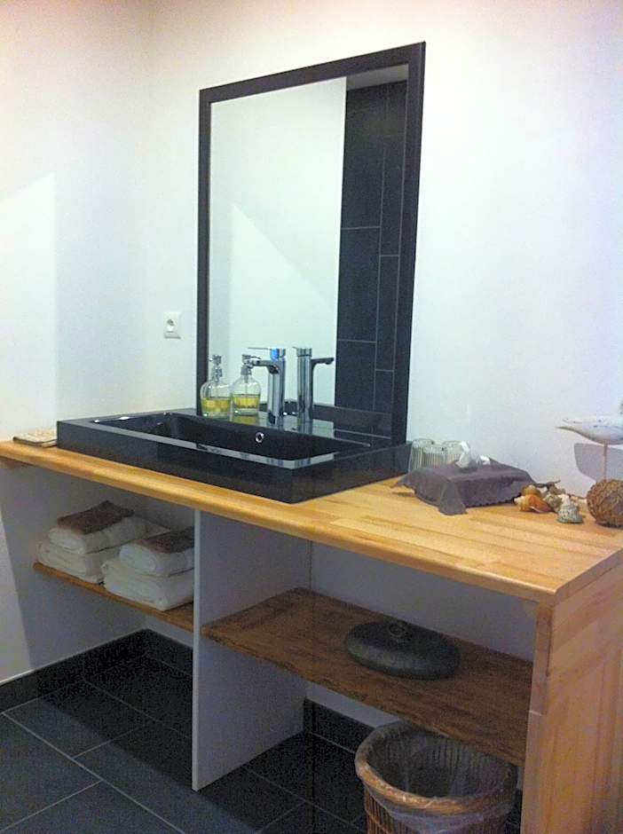 Coté Cour Bischwihr Colmar