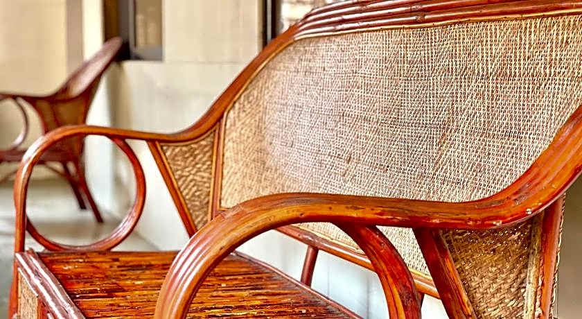 SKY Residence - 50m to Museum and Riverside