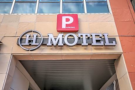 Eumseong Chungbukyeoksindosi H Motel