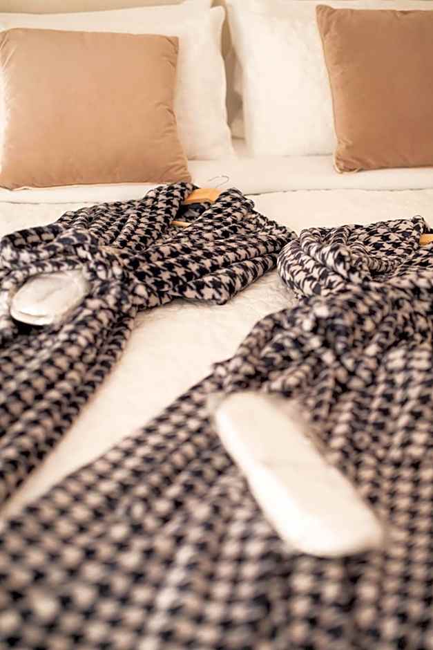 Queenstown House Boutique Bed & Breakfast and Apartments