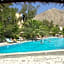 Atlantis Beach Villa