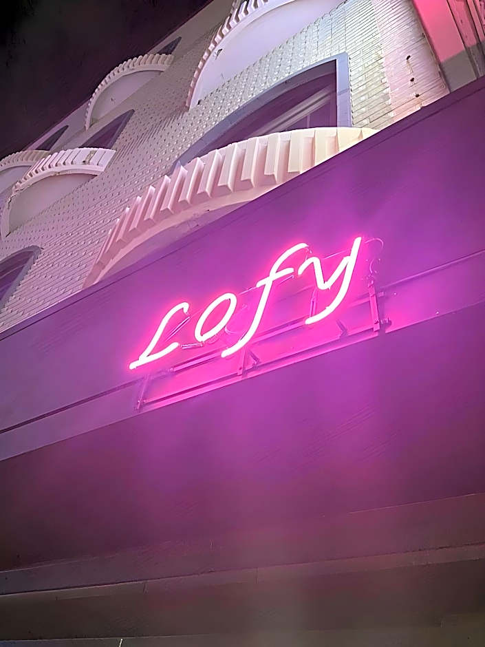 Lofy house