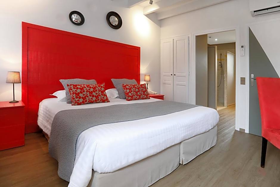 Hotel Le Mas de Castel - Piscine chauffee