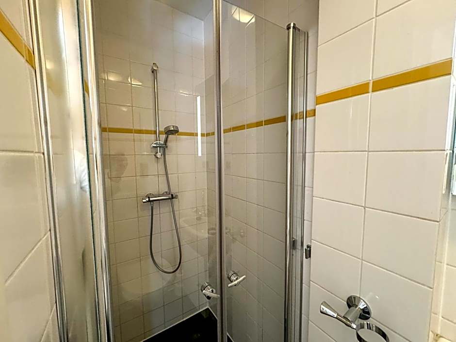 Yourbnb Suites Haarlemmerstraat