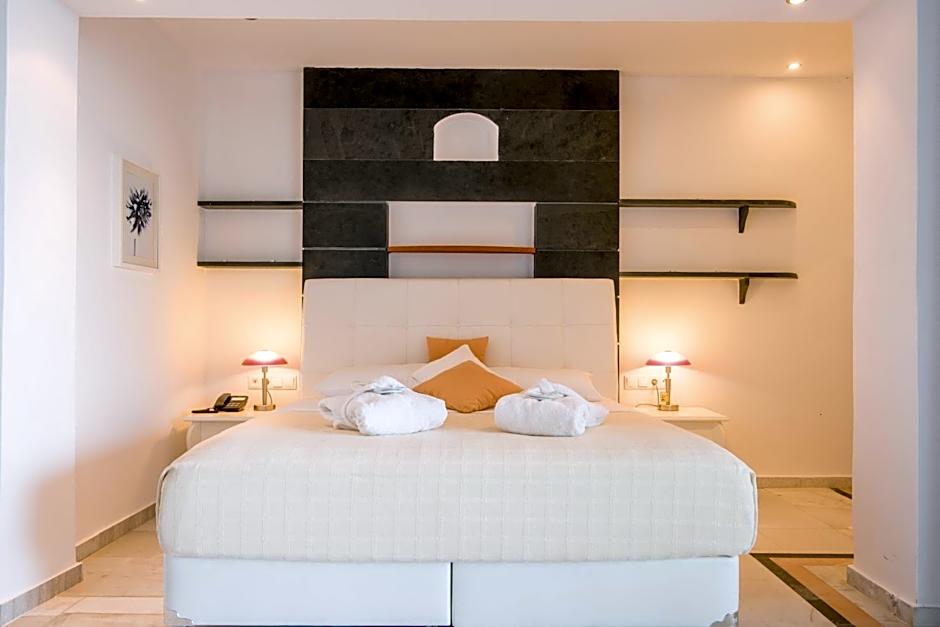 Antinea Suites Hotel & Spa