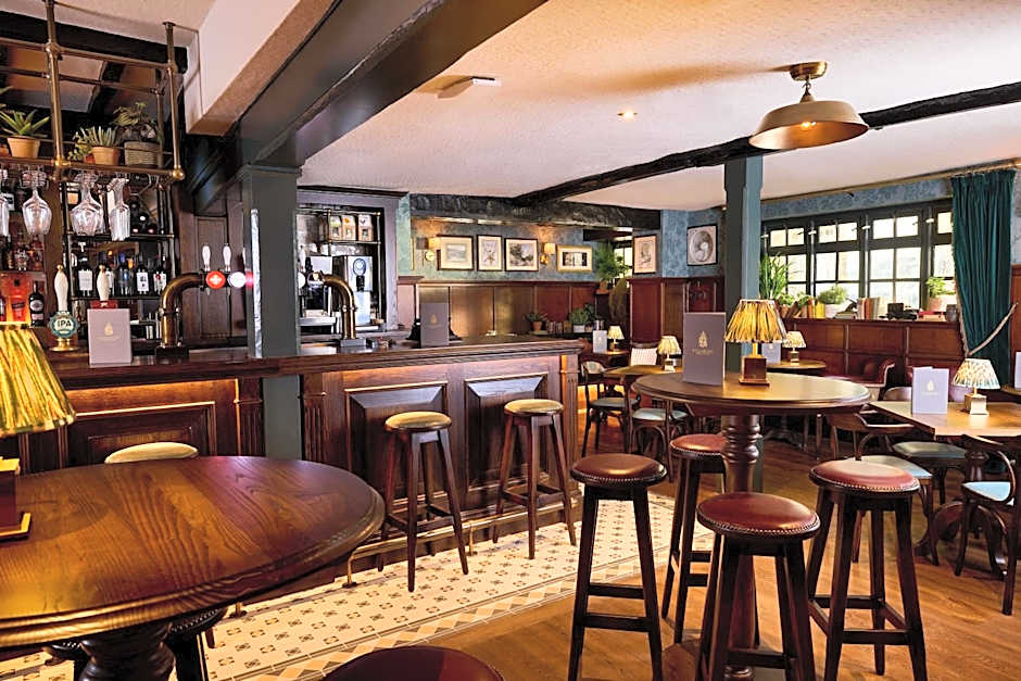 Salisbury Arms Hotel