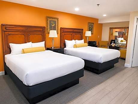 Queen Room with Two Queen Beds, Mobility Access and Bathtub with Grab Bars, Non-Smoking