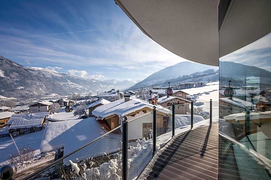 Hotel Waldfriede - Der Logenplatz im Zillertal