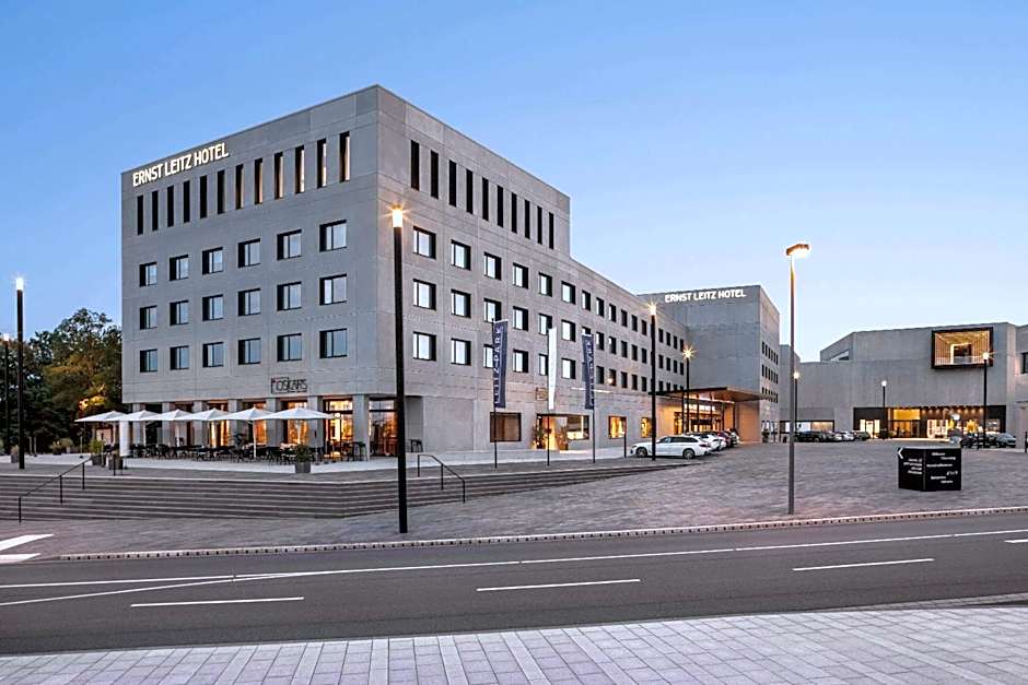 Ernst Leitz Hotel Wetzlar direkt neben der Leica Welt