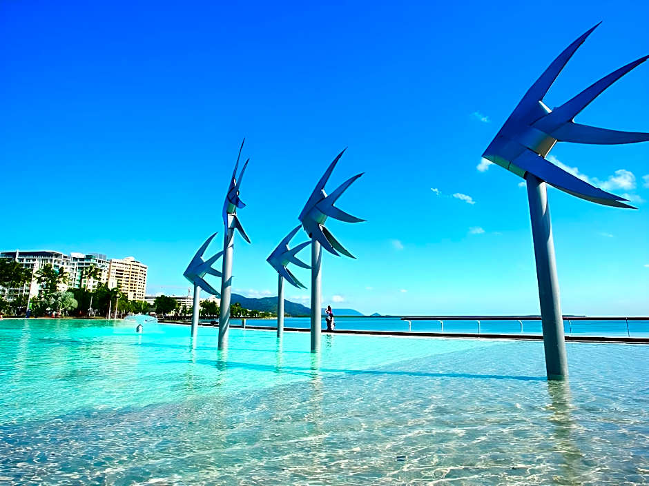 Cairns Sunland Leisure Park Hotel