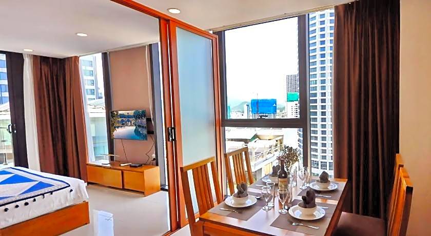 Holi Beach Hotel and Apartments