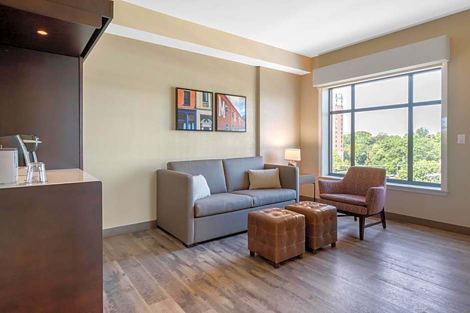 Cambria Hotel College Park