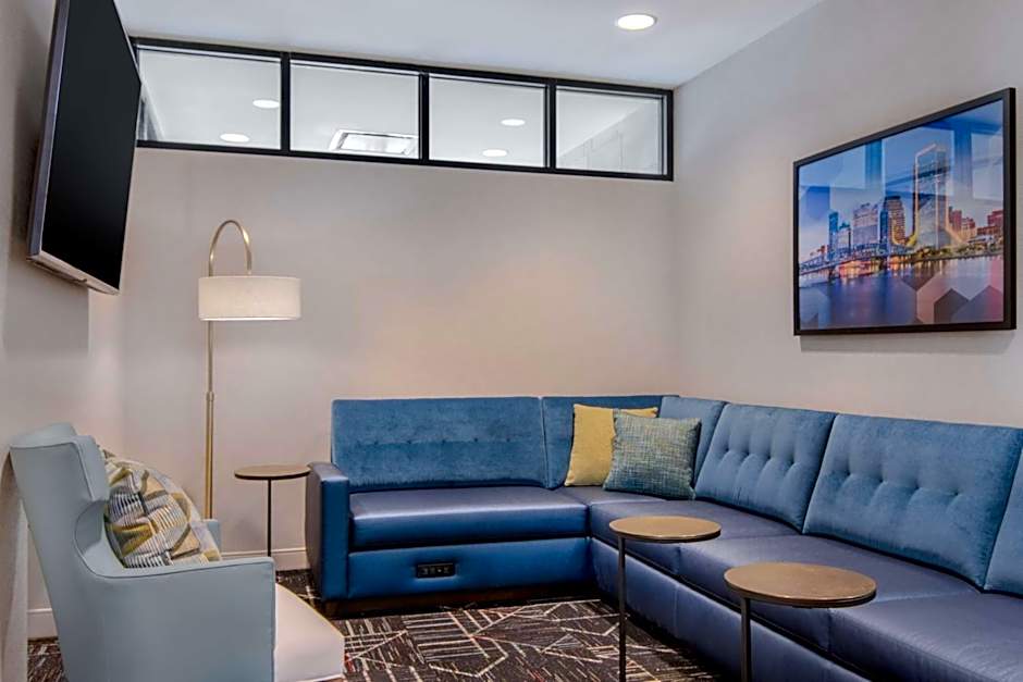 Home2 Suites by Hilton Jacksonville Downtown