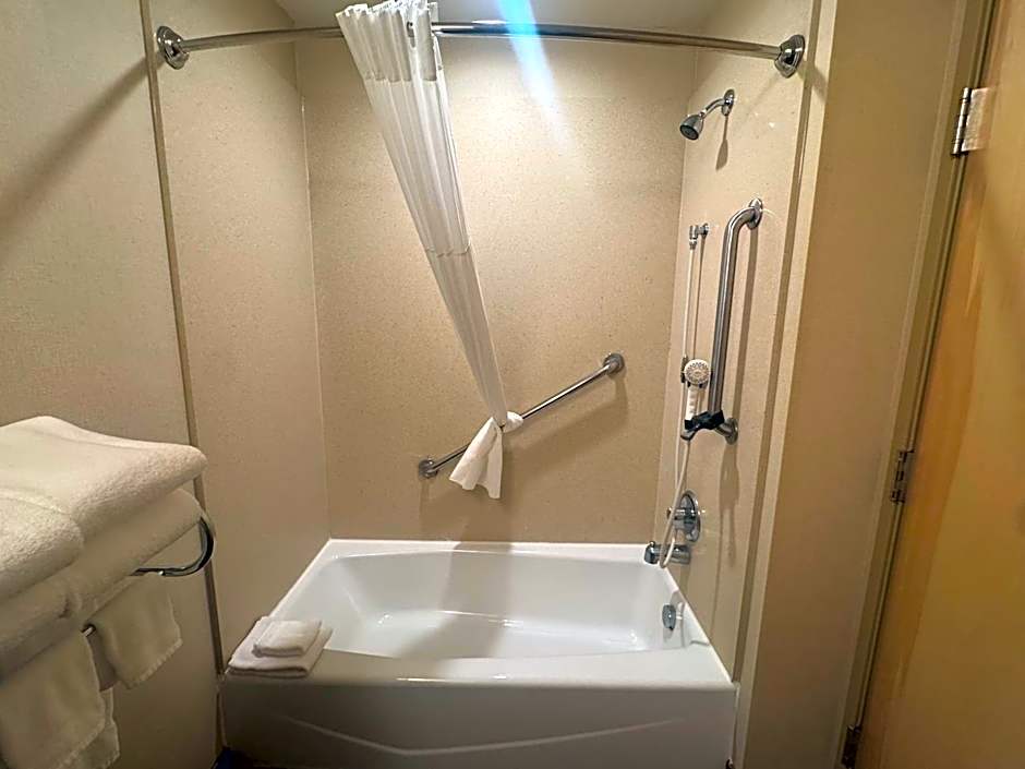 Sonesta Essential Indianapolis Airport